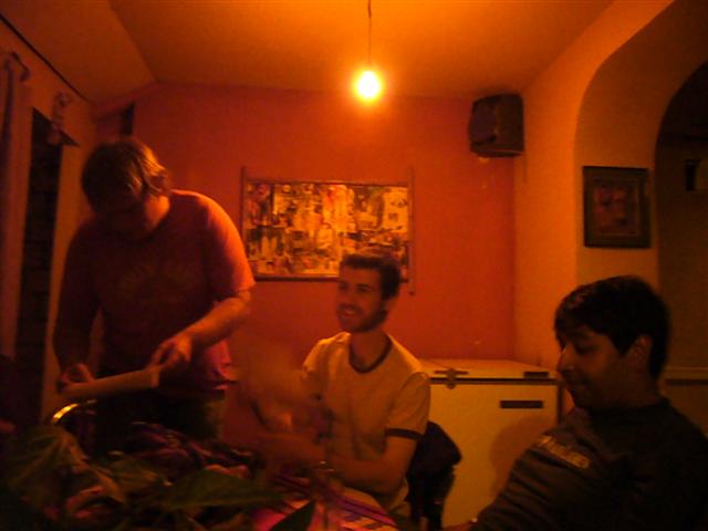 Paul, Devon, Lalu